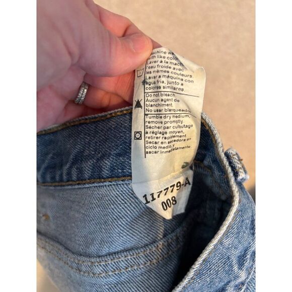 Carhartt Mens Relaxed Fit Blue Denim Jeans 44x32 - Picture 5 of 5